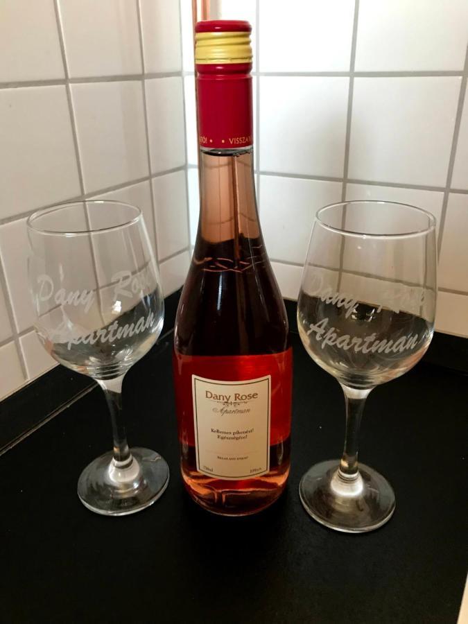 Dany Rose Apartman Lägenhet Eger Exteriör bild